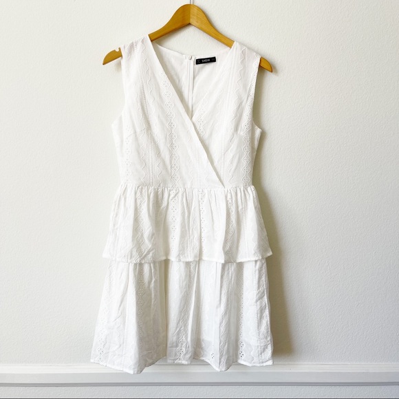 SHEIN White V-Neck Eyelet Layered Mini Dress M - Picture 6 of 14